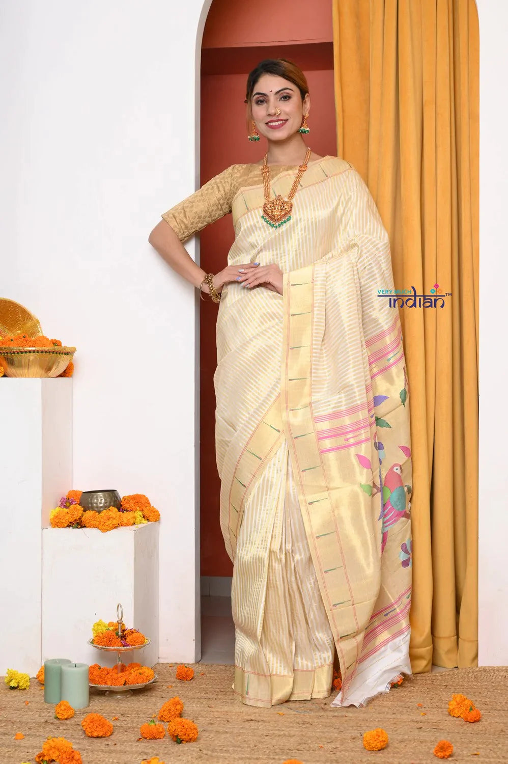 HERITAGE WEAVE ! Premium Handloom White- Golden Muniya Border Paithani With Golden Zari Work & Grand Parrot Pallu 555 - qrack theme